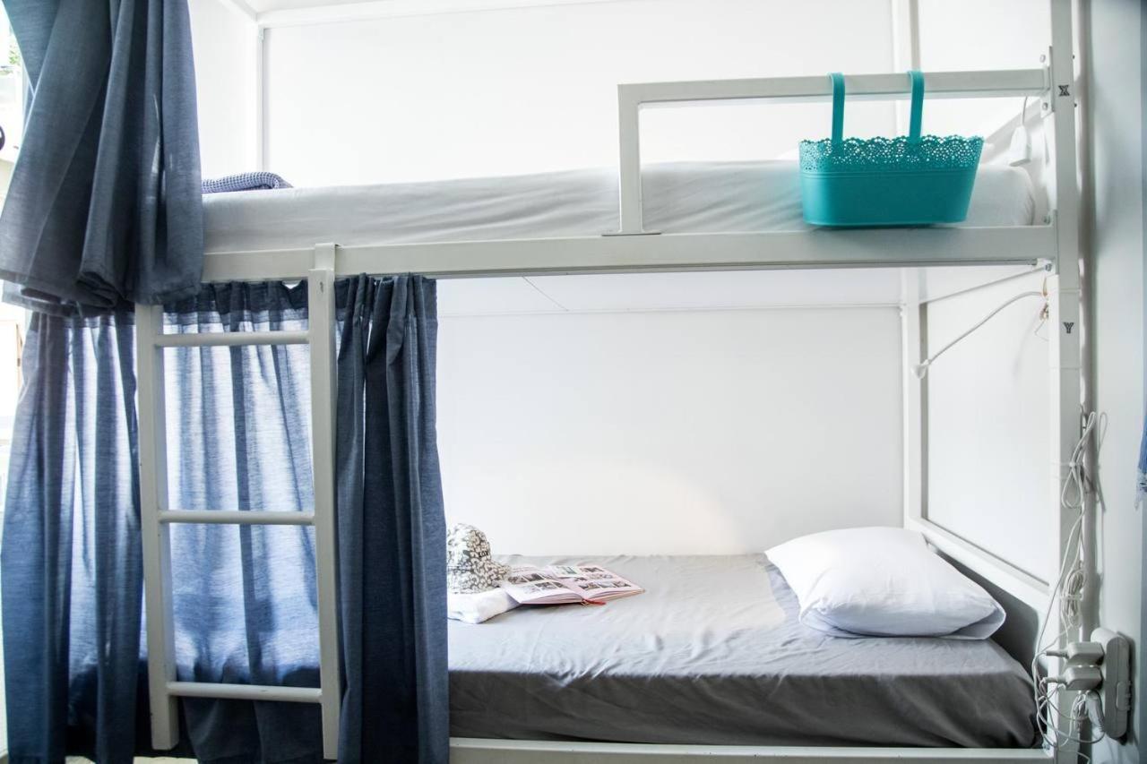 Albergue Let Me Take My Bunk Bed Atenas Exterior foto