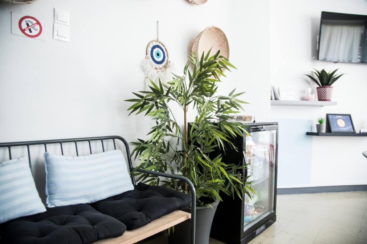 Albergue Let Me Take My Bunk Bed Atenas Exterior foto