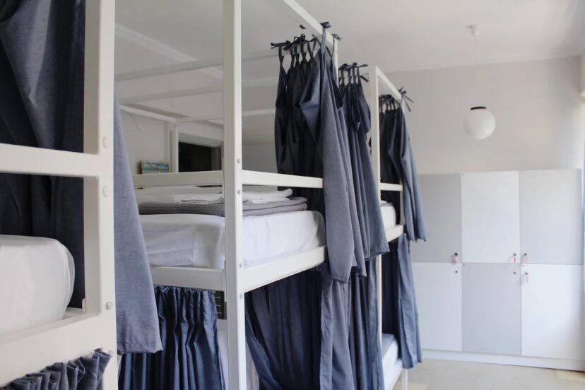 Albergue Let Me Take My Bunk Bed Atenas Exterior foto