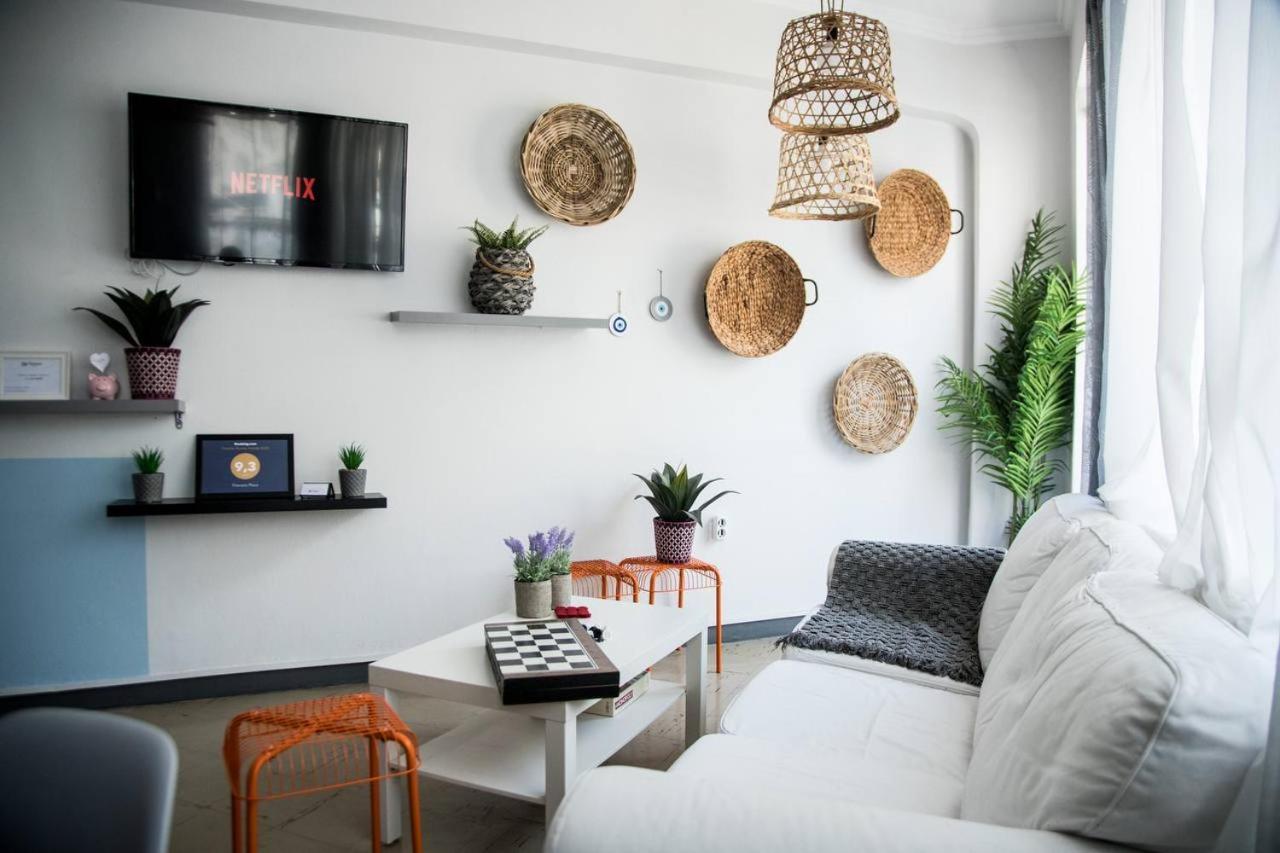 Albergue Let Me Take My Bunk Bed Atenas Exterior foto
